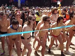 妹と妹は、カメラでロシアのMoharebehアマチュアと撮影されていました イケメン 巨根 エロ 動画