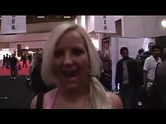 父にお尻叩いていたずら娘 クンニ 動画 イケメン