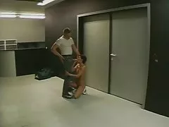 男の台所を楽しんで口頭性 セックス イケメン 無料