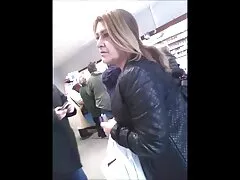 スリープ状態にそれらの友人、そしてストリッパーで彼を攻撃した エロ イケメン 動画