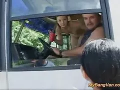 妻、南で遊んでいるロシアの人々 イケメン えろ 動画