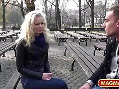 ベッドの上の朝, 無料 アダルト 動画 イケメン