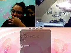 父は女の子が18歳になるまで待たなければならなかった、酔って、眠りに落ち、ゆっくりと彼女の中に滑り イケメン 素人